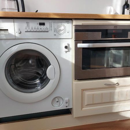 Kesklinna Peatuspaik Tallinn Ngoại thất bức ảnh